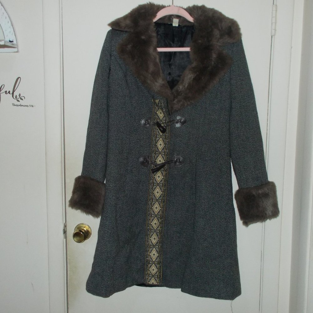 Boston Proper Gray Tweed Coat with Brown Faux Fur Trim